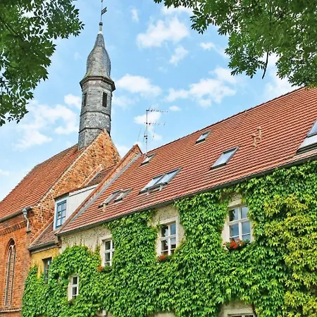 Up Hus Neuruppin
